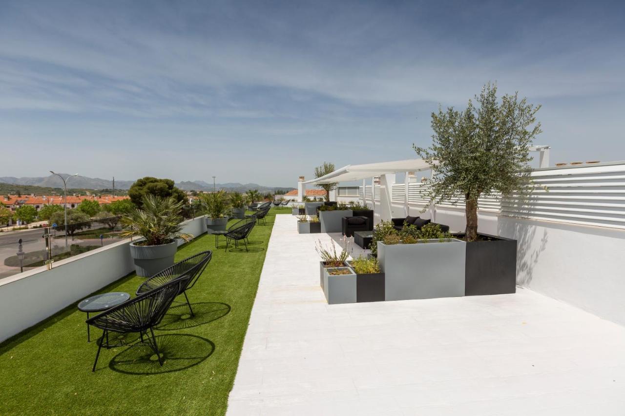 Apartamentos Martalia Arenal Ronda Luaran gambar
